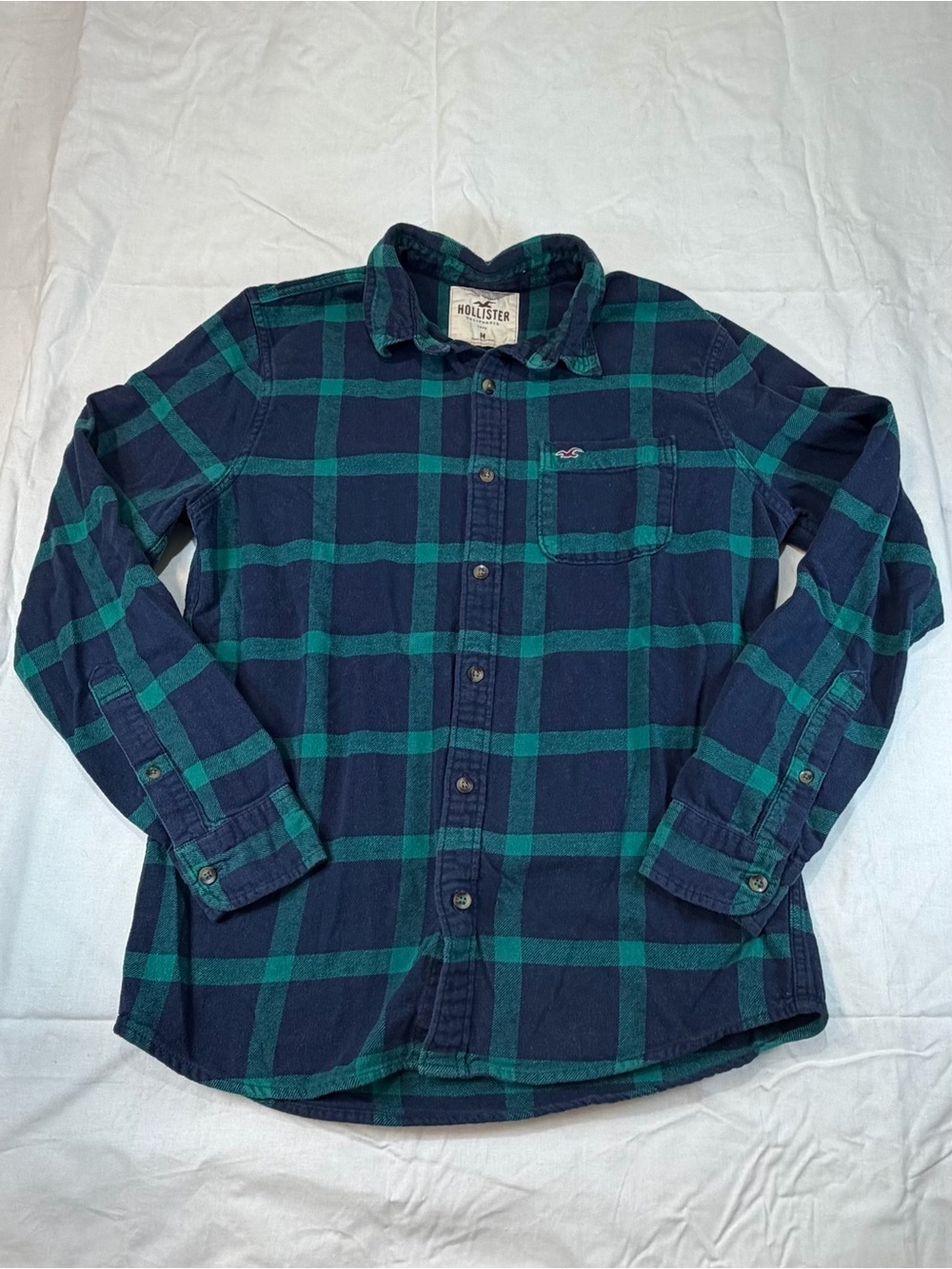 Hollister Men's Navy & Teal Plaid Button-Down Shirt